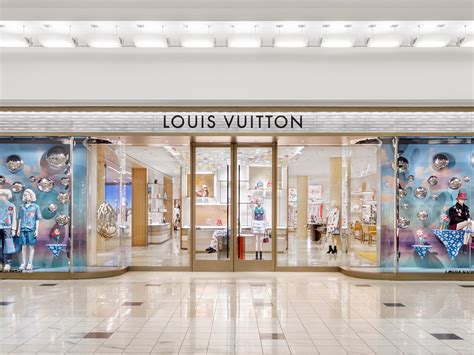 louis vuitton store atlanta ga.